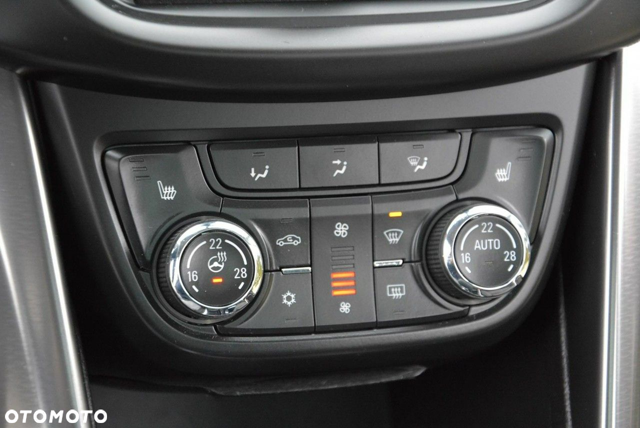 Opel Zafira 1.4 Turbo Automatik Business Edition - 24