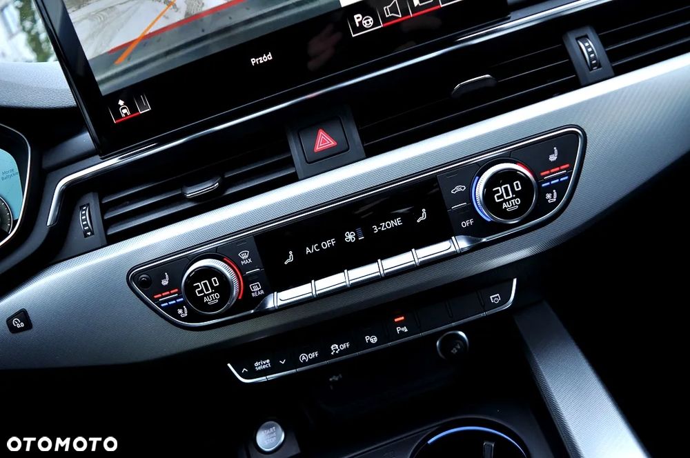 Audi A4 Avant 40 TDI quattro S tronic - 30