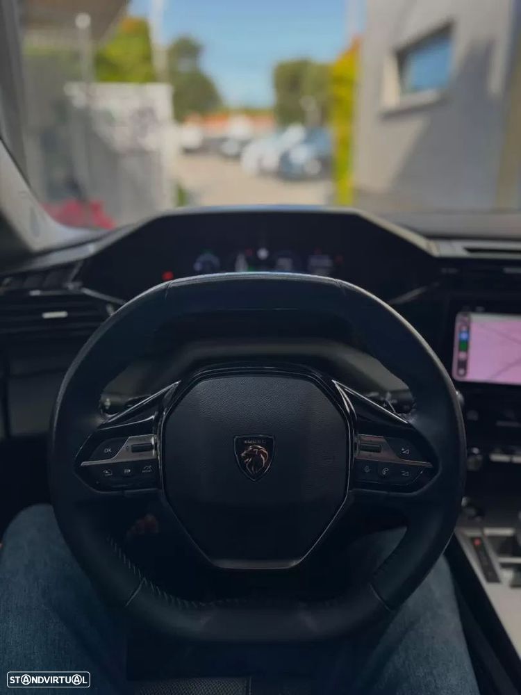 Peugeot 308 1.6 Hybrid Allure Pack e-EAT8 - 11