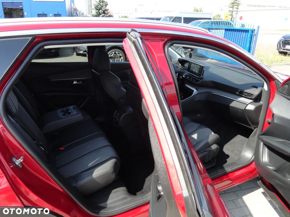 Peugeot 3008 BlueHDi 130 Stop & Start EAT8 Allure - 10