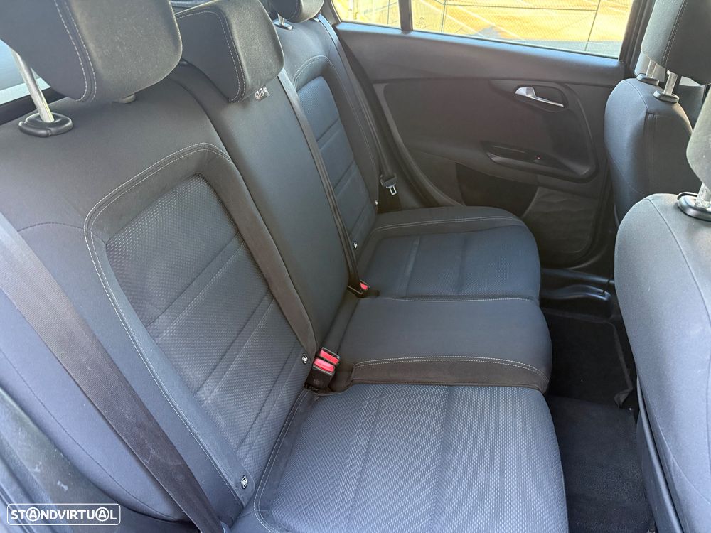 Fiat Tipo Station Wagon 1.6 M-Jet Lounge Tech J17 - 10