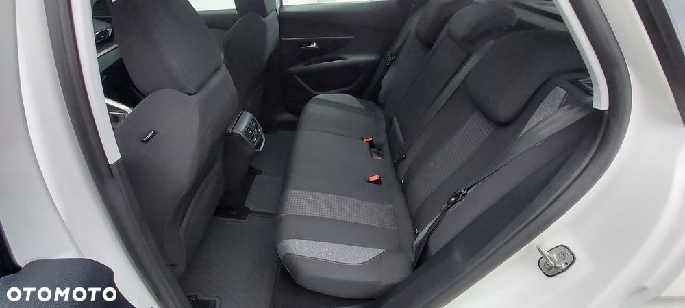 Peugeot 3008 PureTech 130 Stop & Start Active - 22