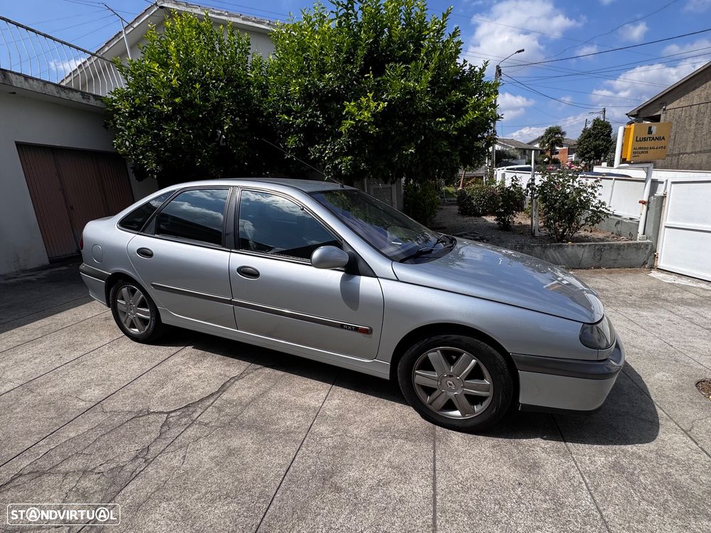 Renault Laguna 1.9 dTi RXE - 4