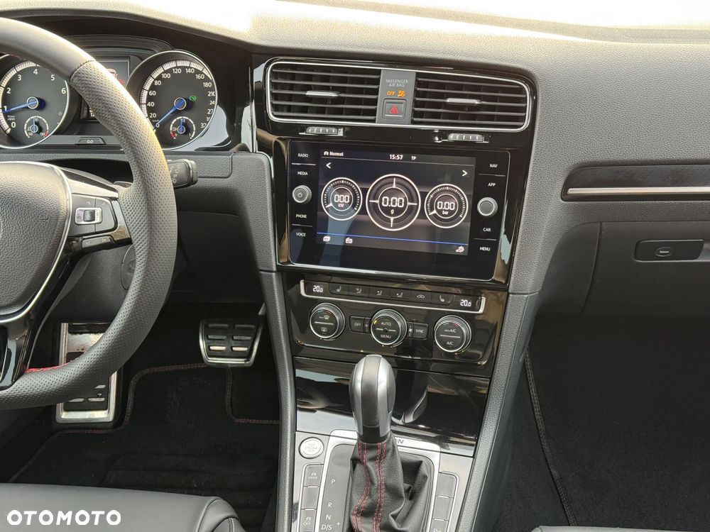 Volkswagen Golf R 4Motion BlueMotion Technology DSG - 13