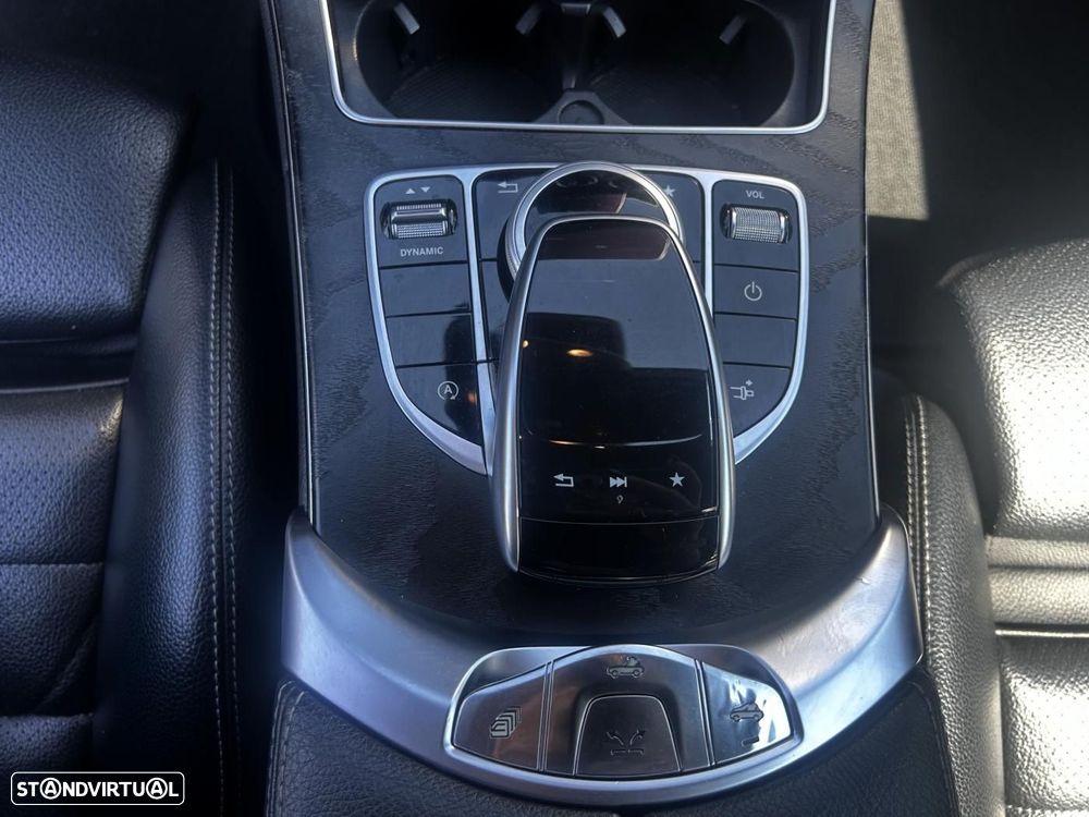 Mercedes-Benz C 220 d Aut. - 22