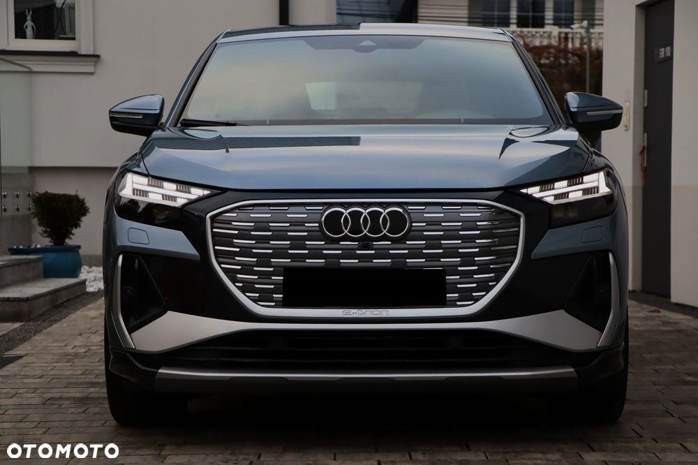 Audi Q4 Sportback e-tron - 11