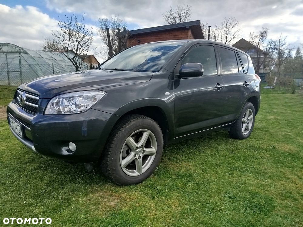 Toyota RAV4 2.0 VVT-i Luna - 2