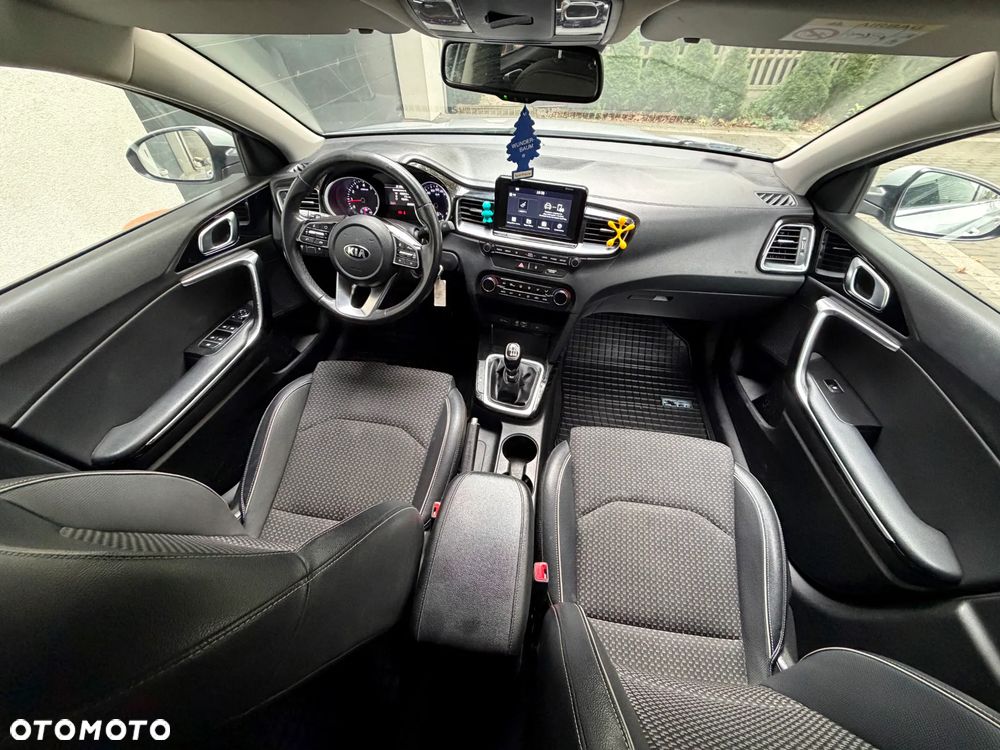 Kia Ceed 1.6 CRDi L Business Line - 21