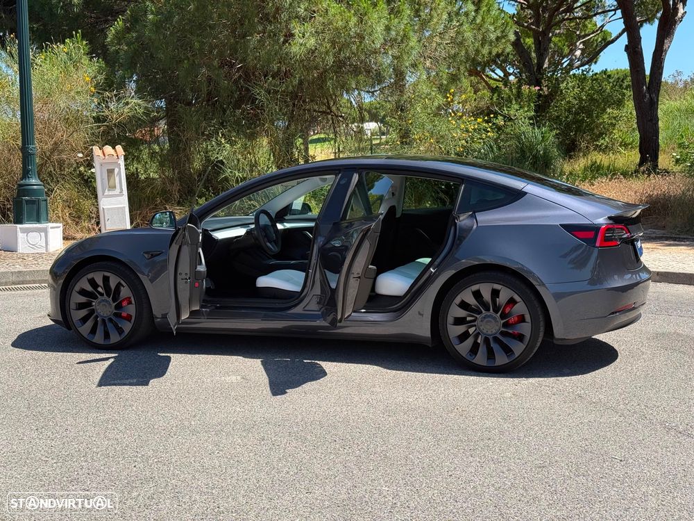 Tesla Model 3 Long Range AWD Dual Motor Performance - 26