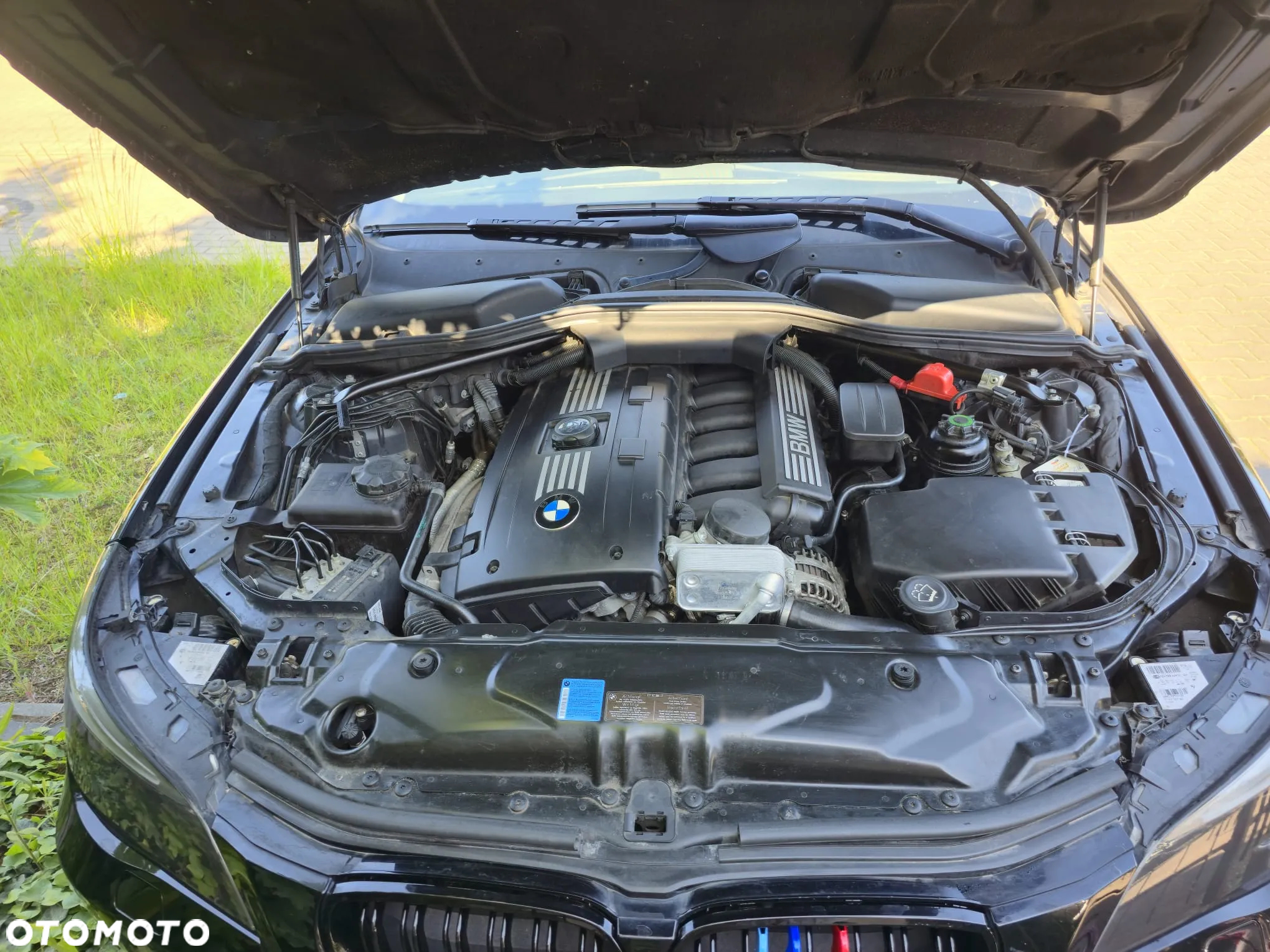 BMW Seria 5 525xi Touring Edition Sport - 14