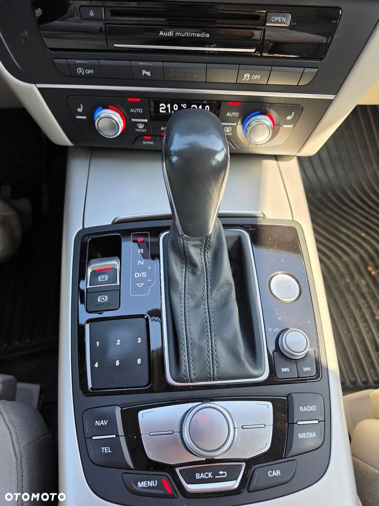 Audi A6 Avant 2.0 TDI Quattro S tronic - 31