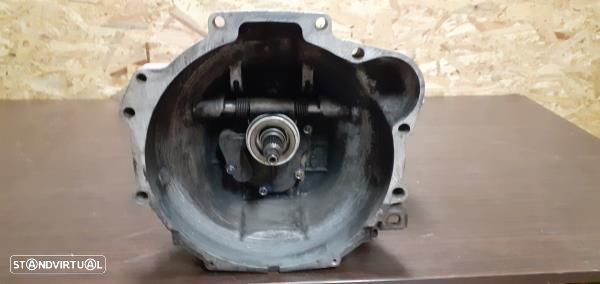 Caixa De Velocidades Mitsubishi Delica / Space Gear - 1