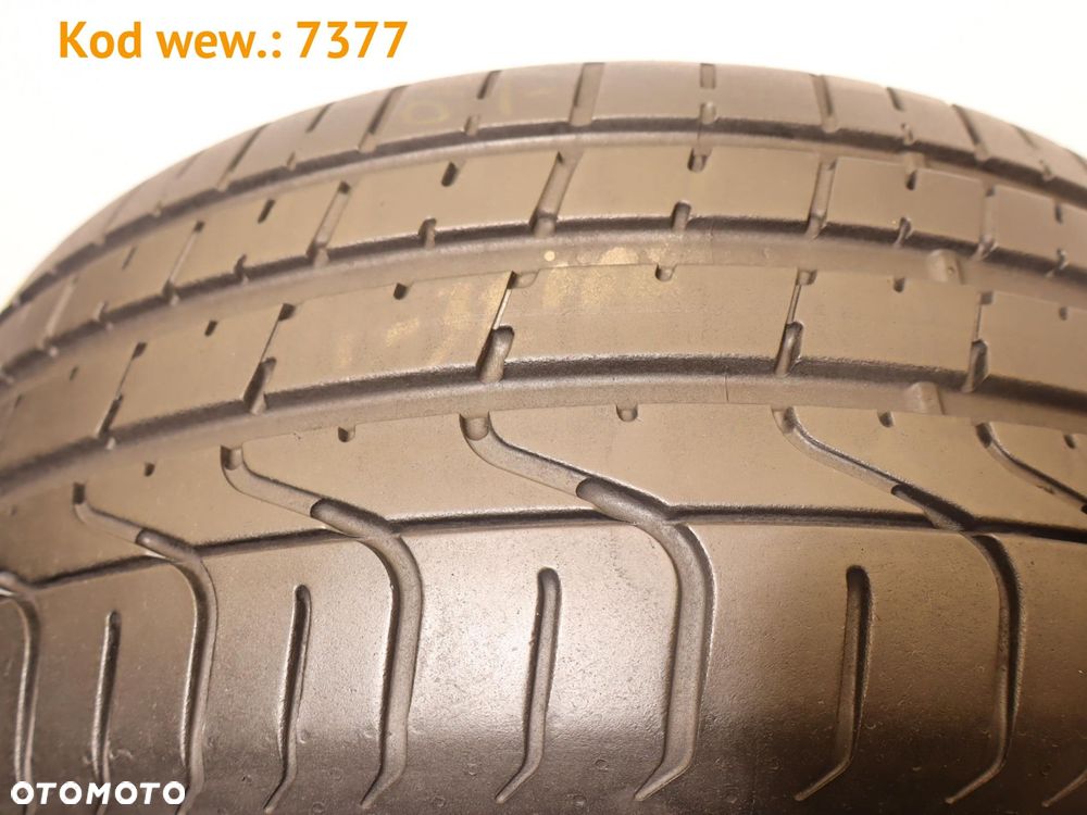 Pirelli P Zero - 255/40 R19 - 8