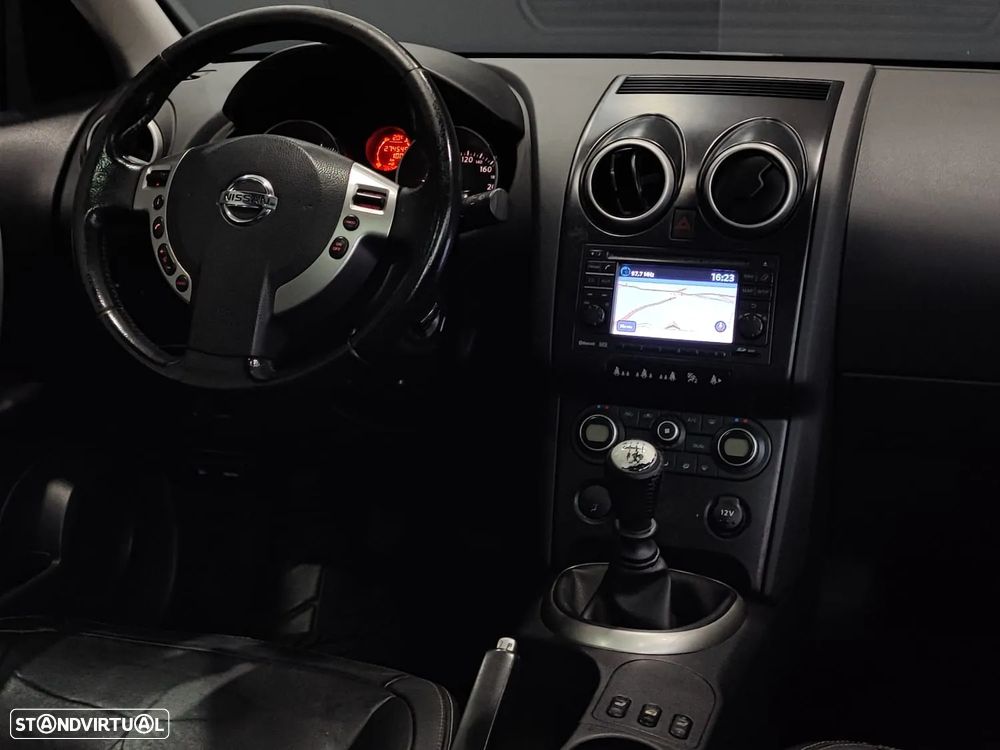 Nissan Qashqai 1.5 dCi Tekna FPD - 29