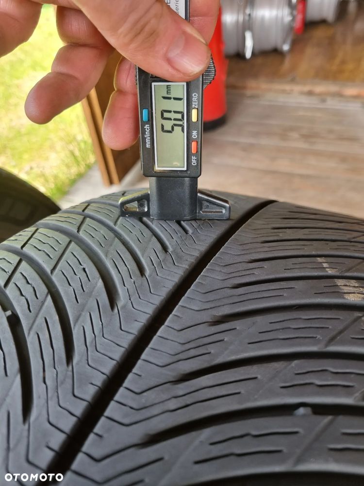 OPONY MICHELIN PILOT ALPIN 5 SUV 235/55R19 105V,XL 2024r 2x6,6mm bdb stan - 12