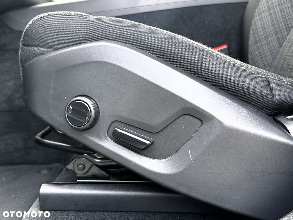 Volvo XC 60 - 16