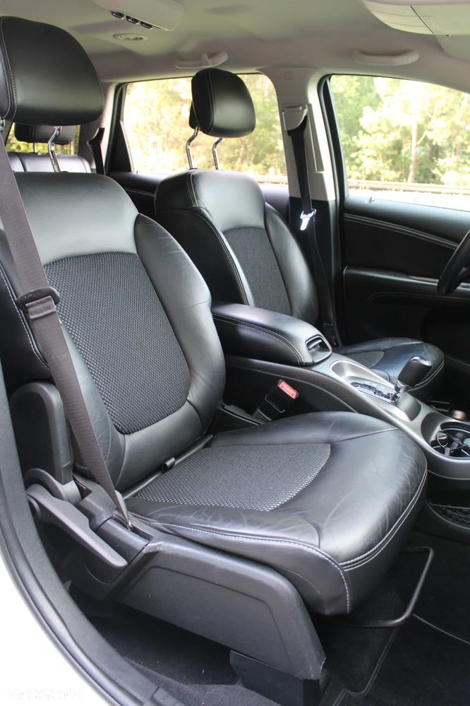 Dodge Journey - 20
