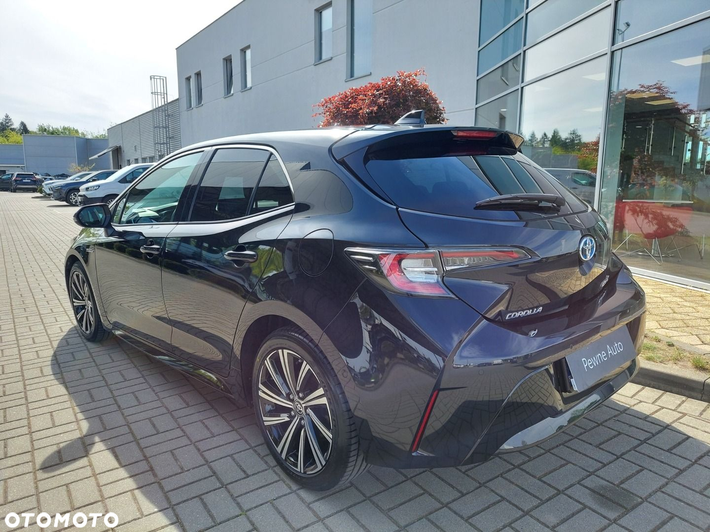 Toyota Corolla 1.8 Hybrid Comfort - 4