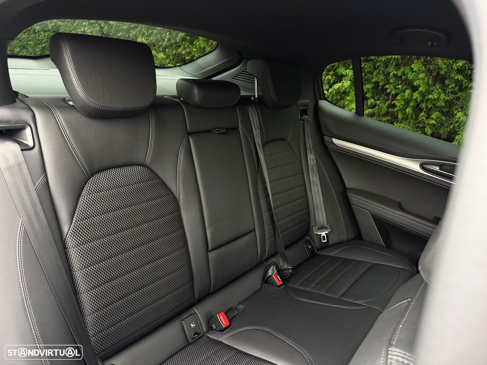 Alfa Romeo Stelvio 2.2 D Sprint AT8 - 21