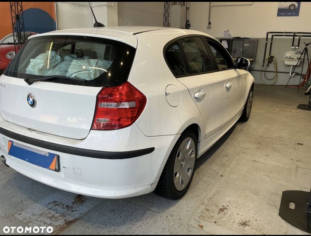 BMW Seria 1 116i - 2