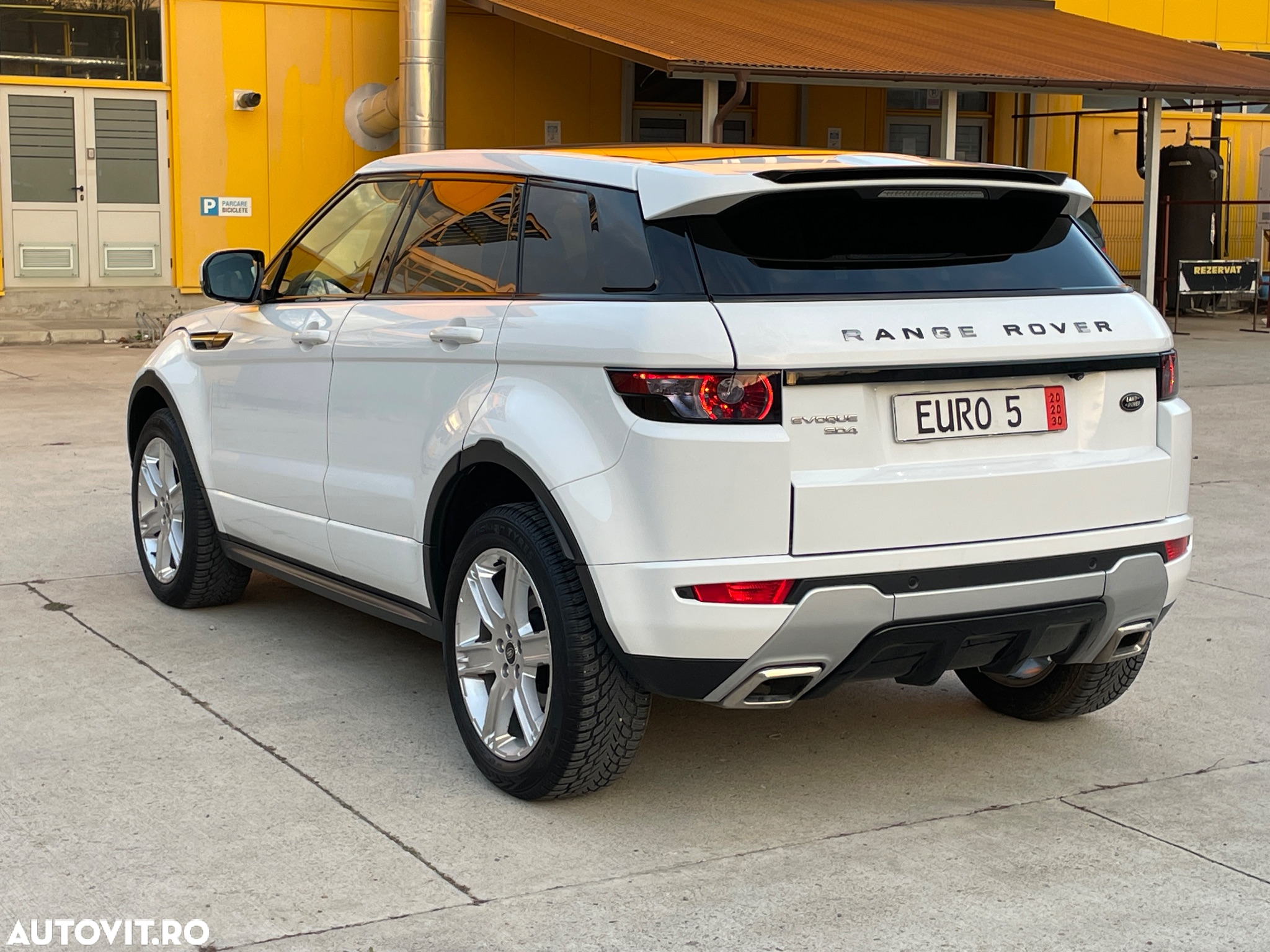 Land Rover Range Rover Evoque - 3