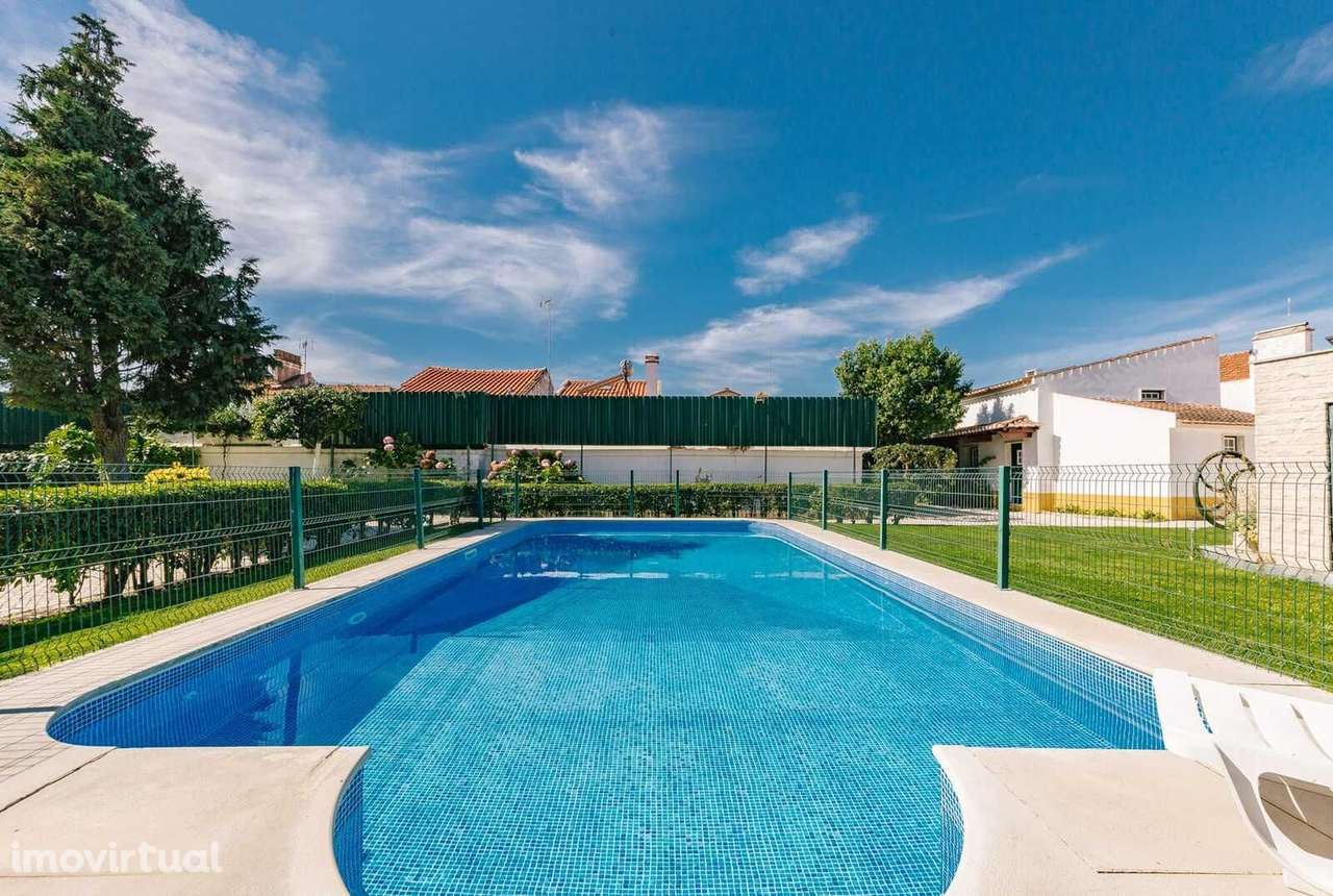Moradia Isolada T9 com piscina, Santo Estevão, Benavente - Grande imagem: 2/46