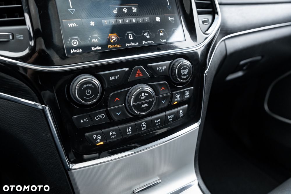 Jeep Grand Cherokee 3.0 CRD Summit - 33