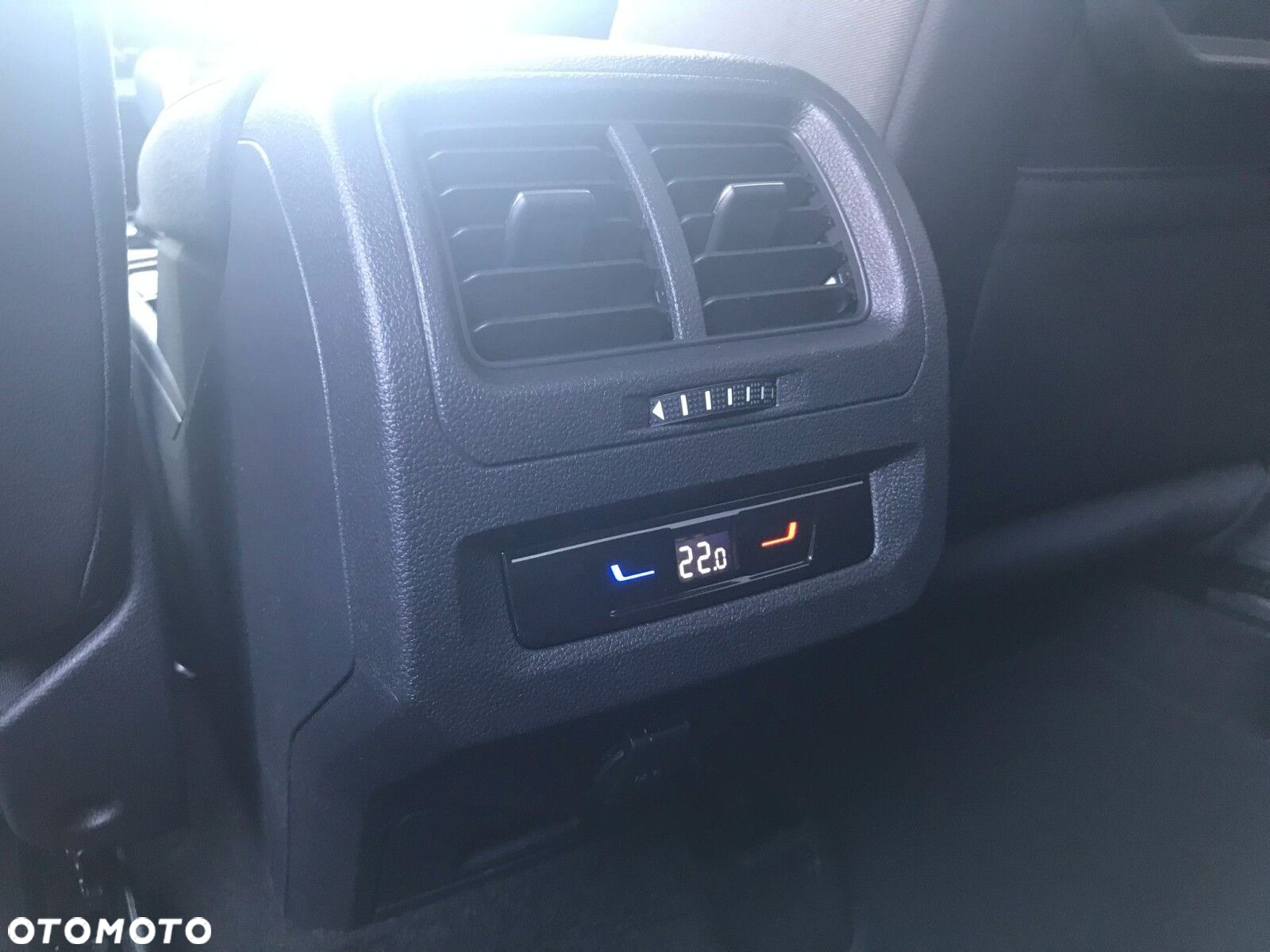 Volkswagen Touran 1.5 TSI EVO Comfortline Plus DSG - 11