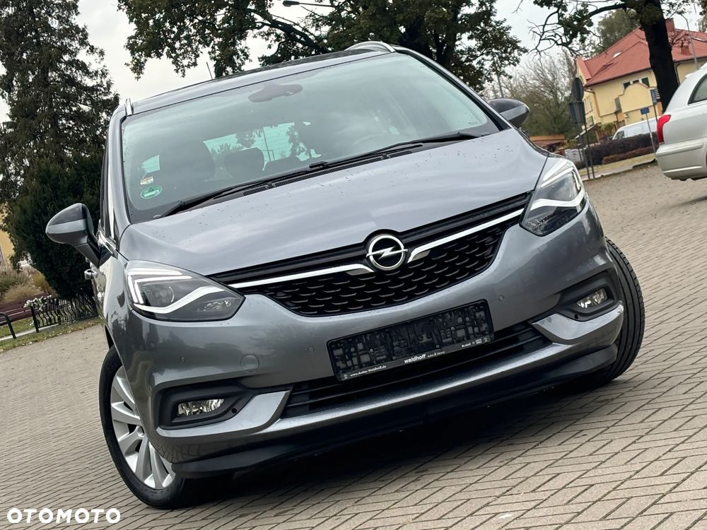 Opel Zafira - 10