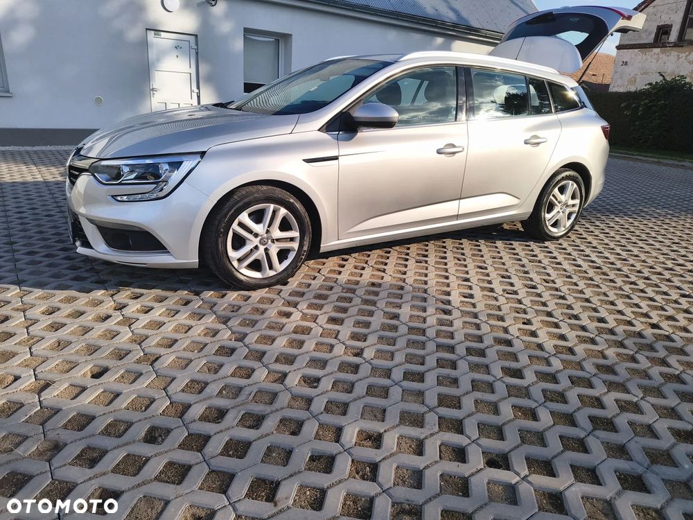 Renault Megane - 9