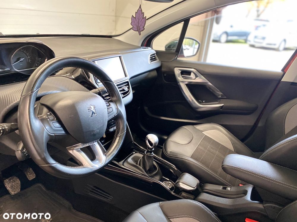 Peugeot 2008 1.6 BlueHDi Crossway S&S - 8