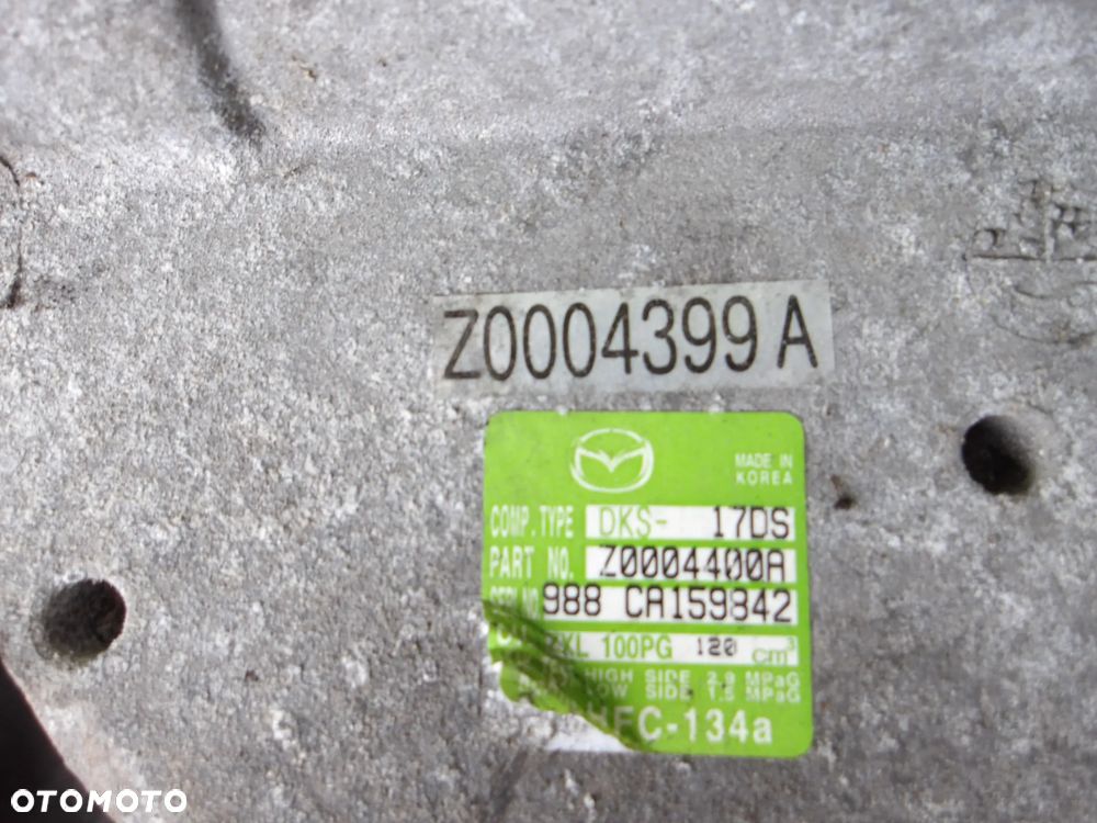 KOMPRESOR SPRĘŻARKA KLIMATYZACJI DKS-17DS Z0004400A - 2