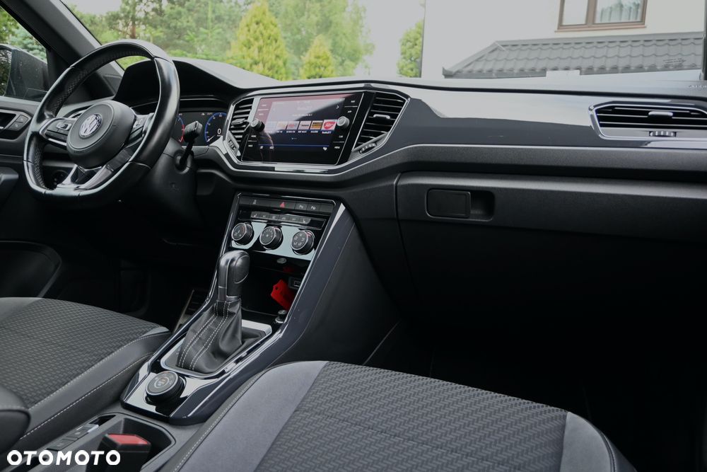 Volkswagen T-Roc 2.0 TDI SCR 4MOTION DSG R-Line - 21