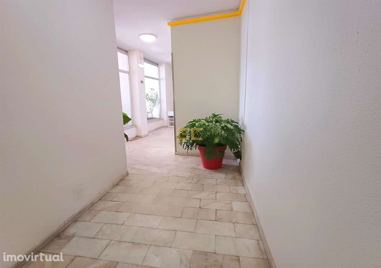 Apartamento T1  para venda em Buarcos- Figueira da Foz! - Grande imagem: 4/24