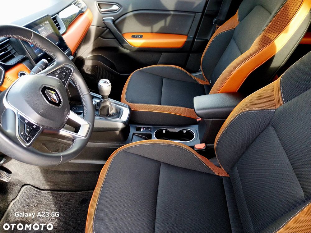 Renault Captur TCe 100 INTENS - 15