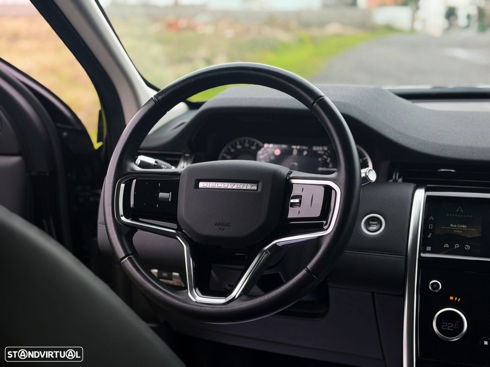 Land Rover Discovery Sport P300e Dynamic SE - 14