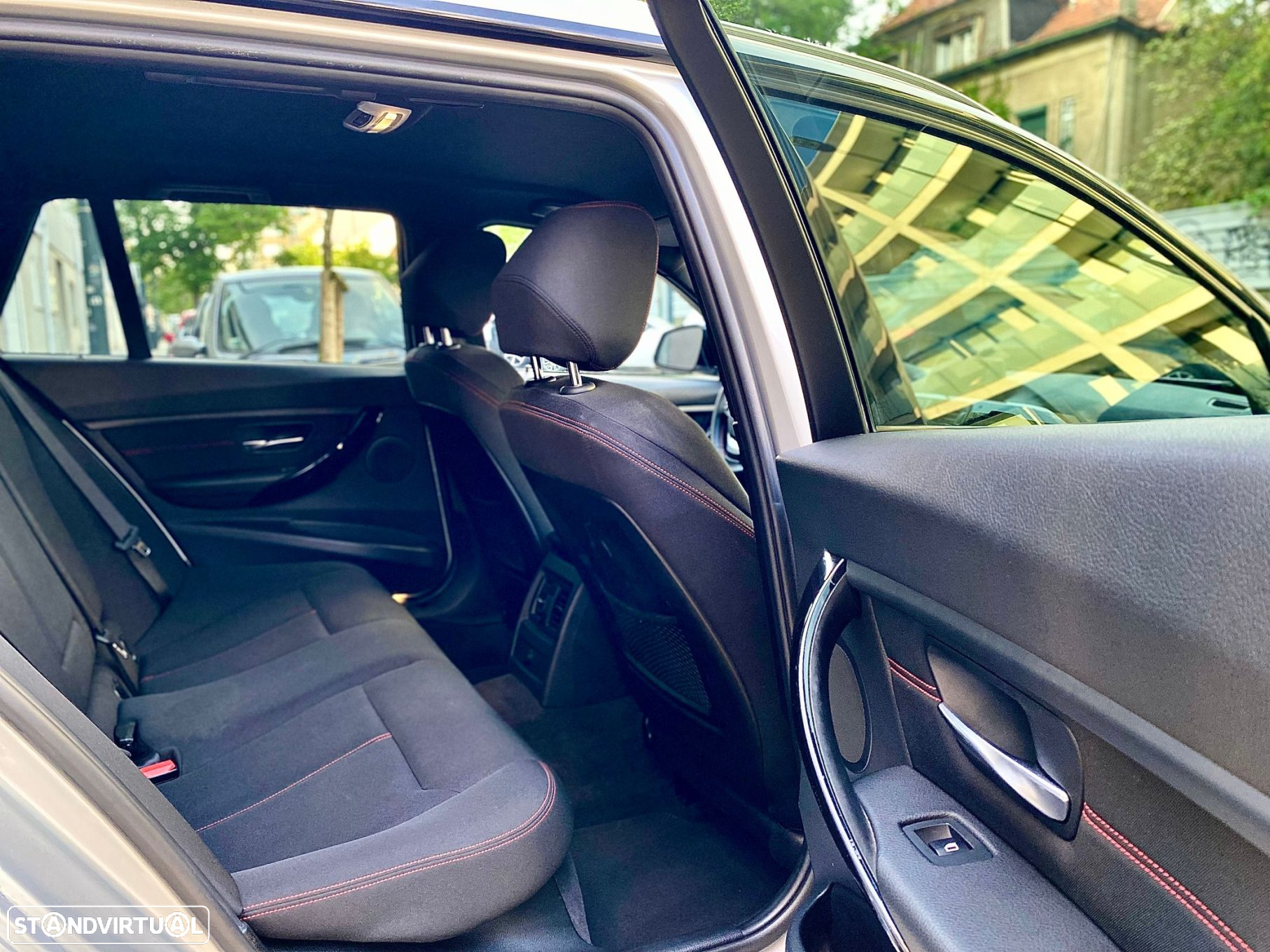 BMW 320 d Touring Line Sport - 30