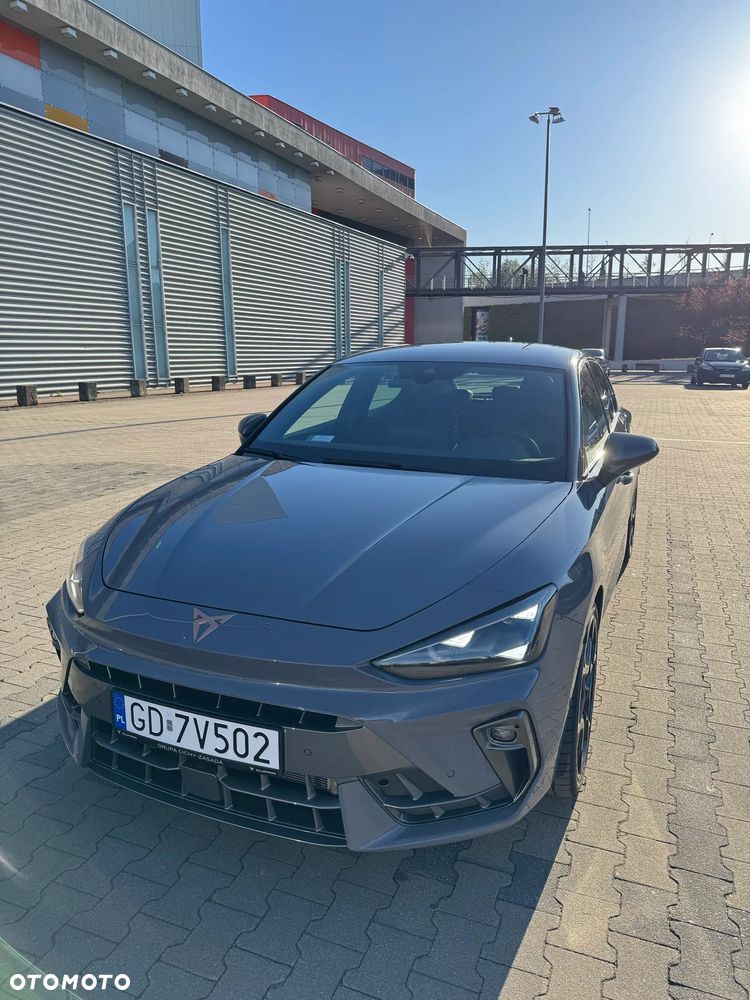 Cupra Leon 1.5 eTSI mHEV DSG - 3