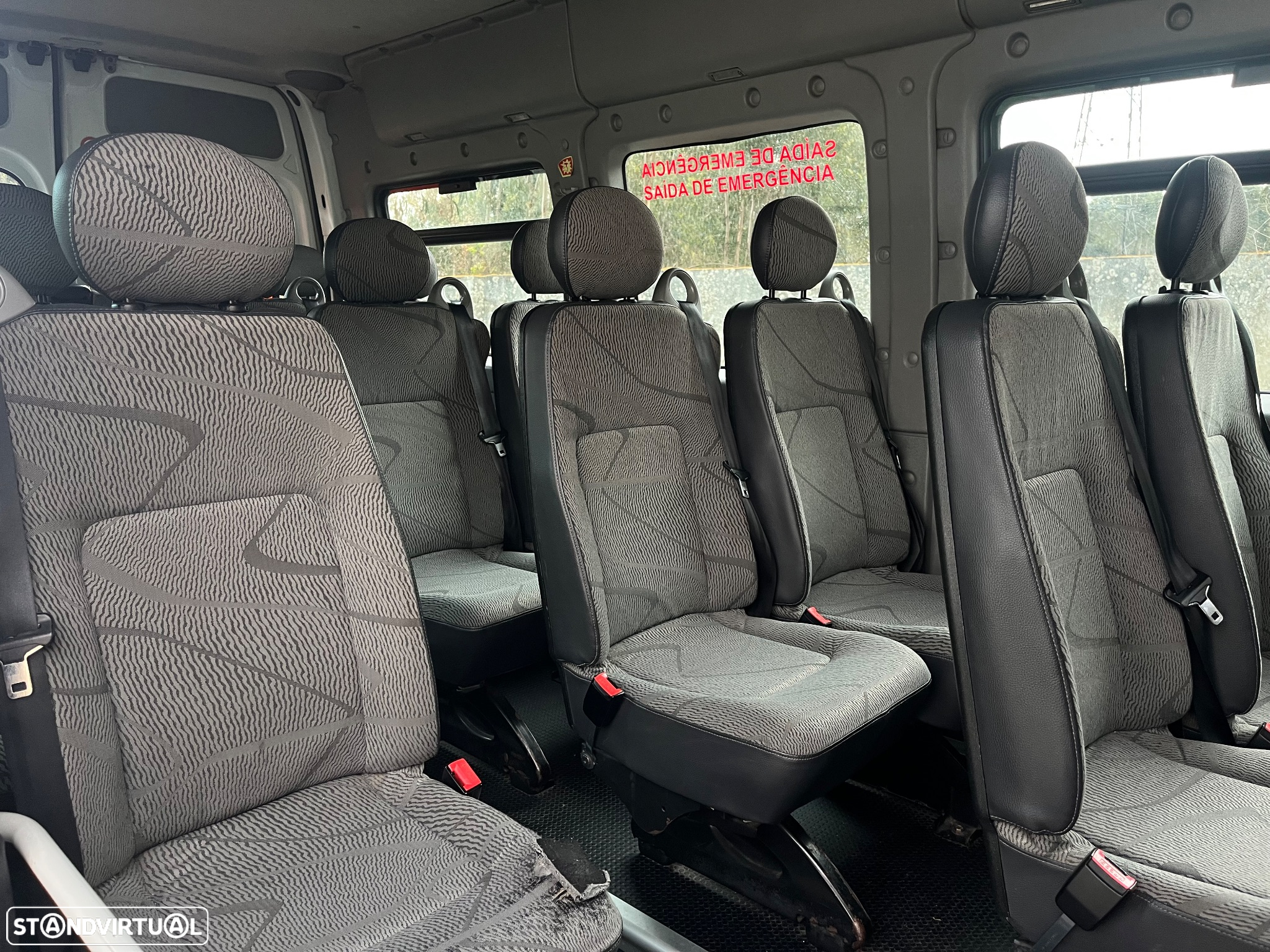 Renault Master 2.5 DCI 16 Lugares- Minibus - 7