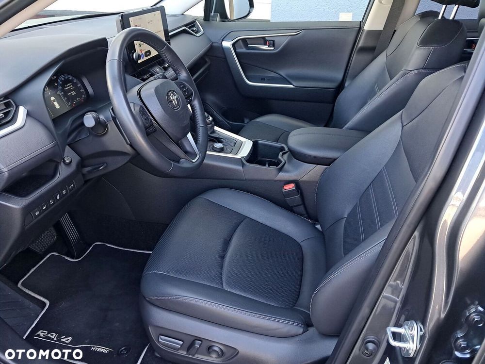 Toyota RAV4 - 17