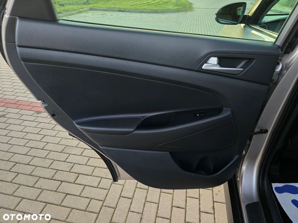 Hyundai Tucson 1.6 GDi 2WD Premium - 23