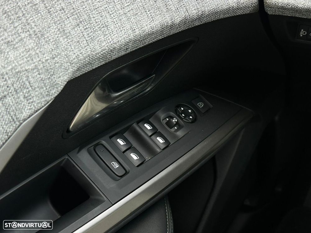 Peugeot 5008 - 9