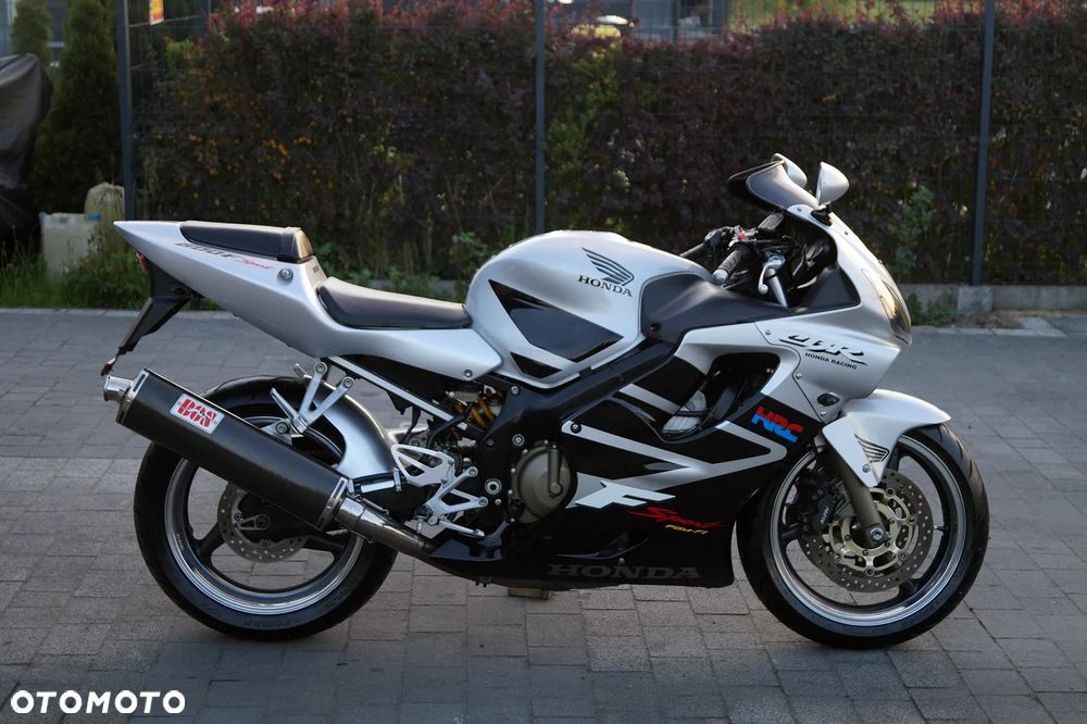Honda CBR - 6