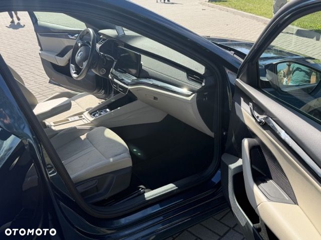 Skoda Octavia 2.0 TDI Style DSG - 13