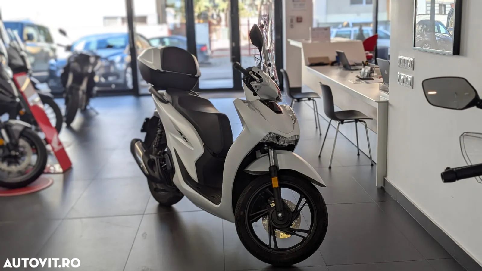 Honda SH 125i - 1