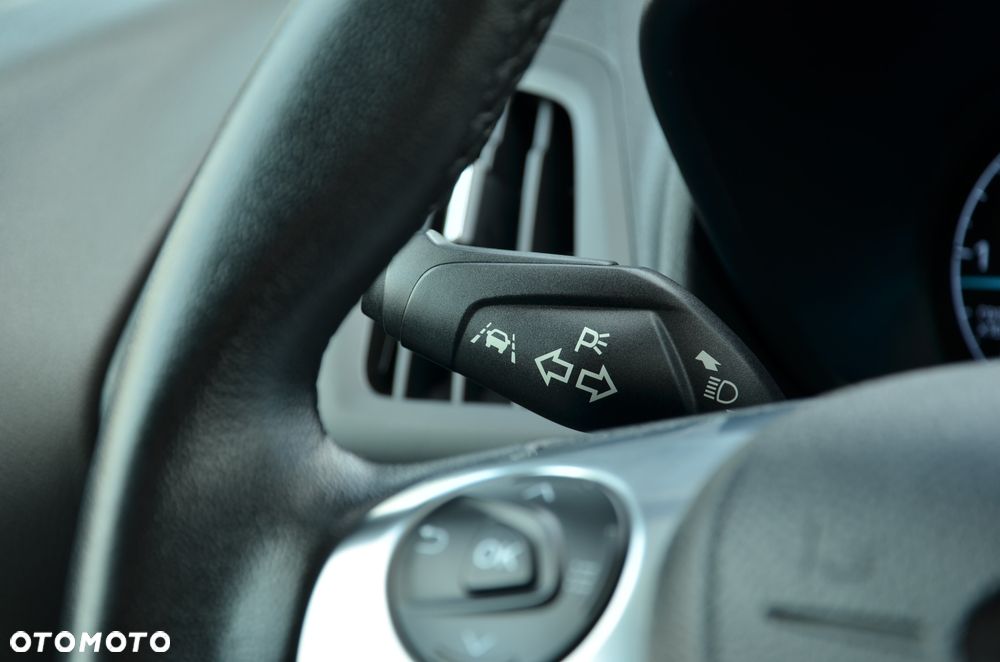 Ford Transit CONNECT - 16