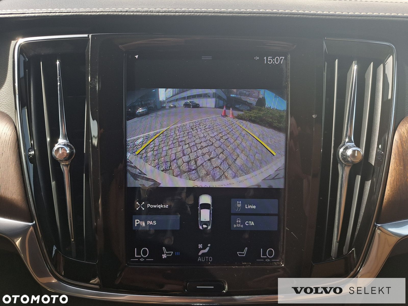 Volvo S90 - 28