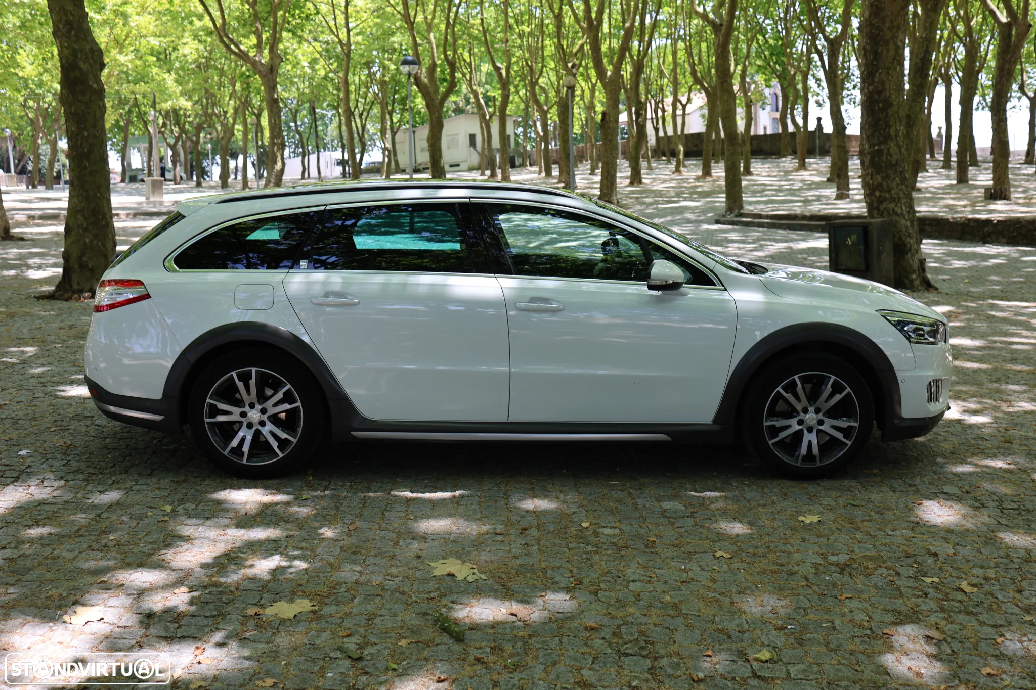 Peugeot 508 RXH 2.0 HDi Hybrid4 Limited Edition 2-Tronic - 8