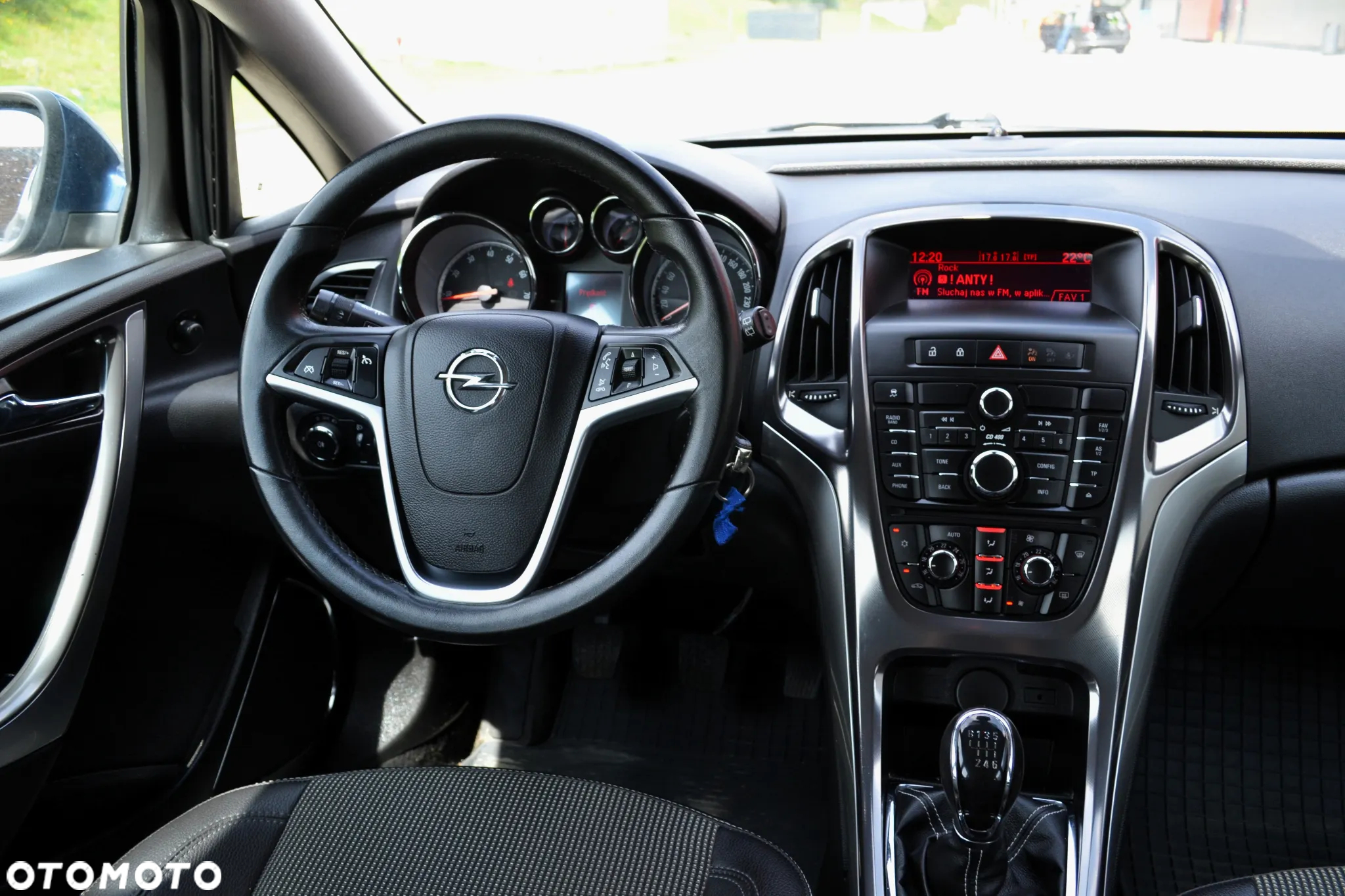 Opel Astra IV 1.4 T Sport - 9