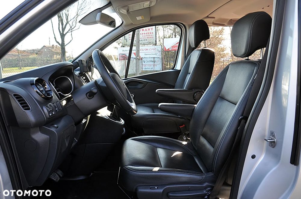 Renault Trafic Blue Spaceclass - 15
